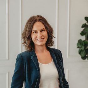 Stephanie Flinn